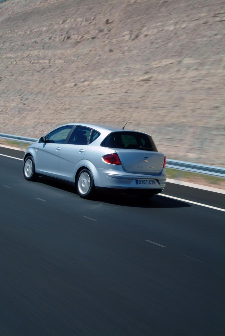  Seat Toledo 2004 года  (фото 26 из 110)
